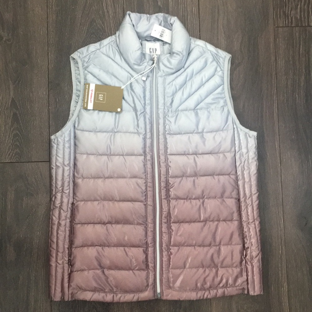 Women’s GAP Primaloft Vest - large- new with tags